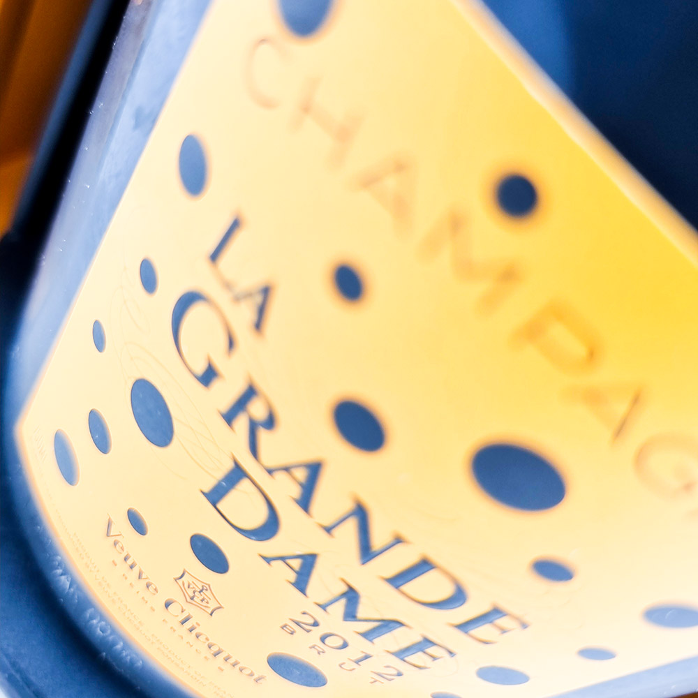 Veuve Clicquot Ponsardin La Grande Dame Yayoi Kusama 2012 in Box